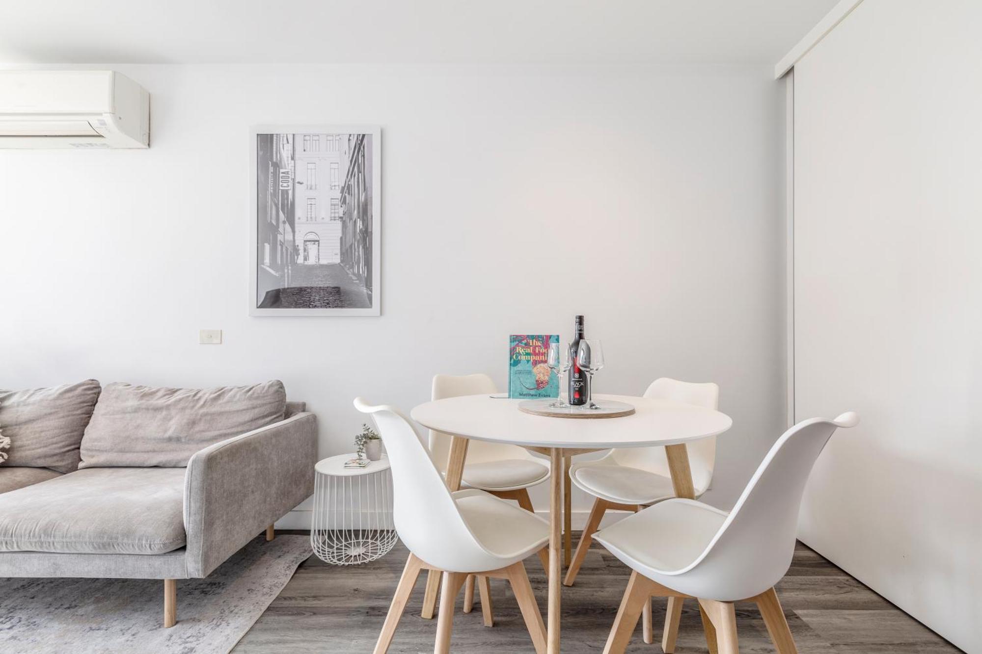 Riverview Suites By Edgetrip Melbourne Exteriör bild