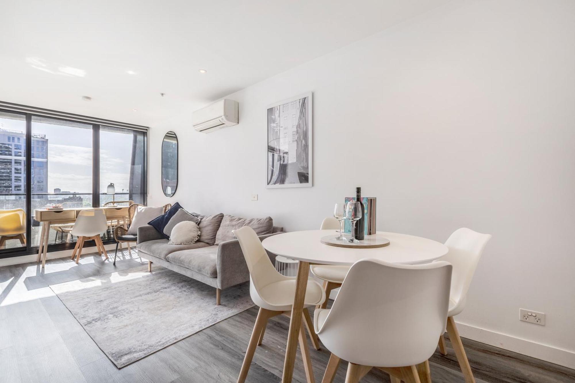Riverview Suites By Edgetrip Melbourne Exteriör bild