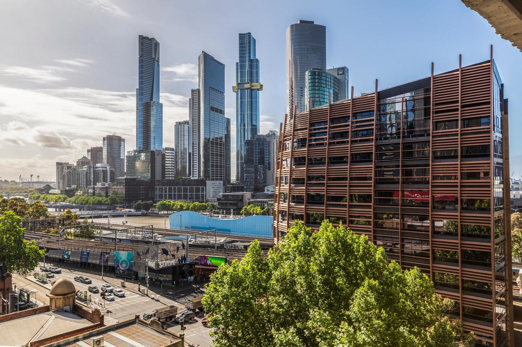 Riverview Suites By Edgetrip Melbourne Exteriör bild