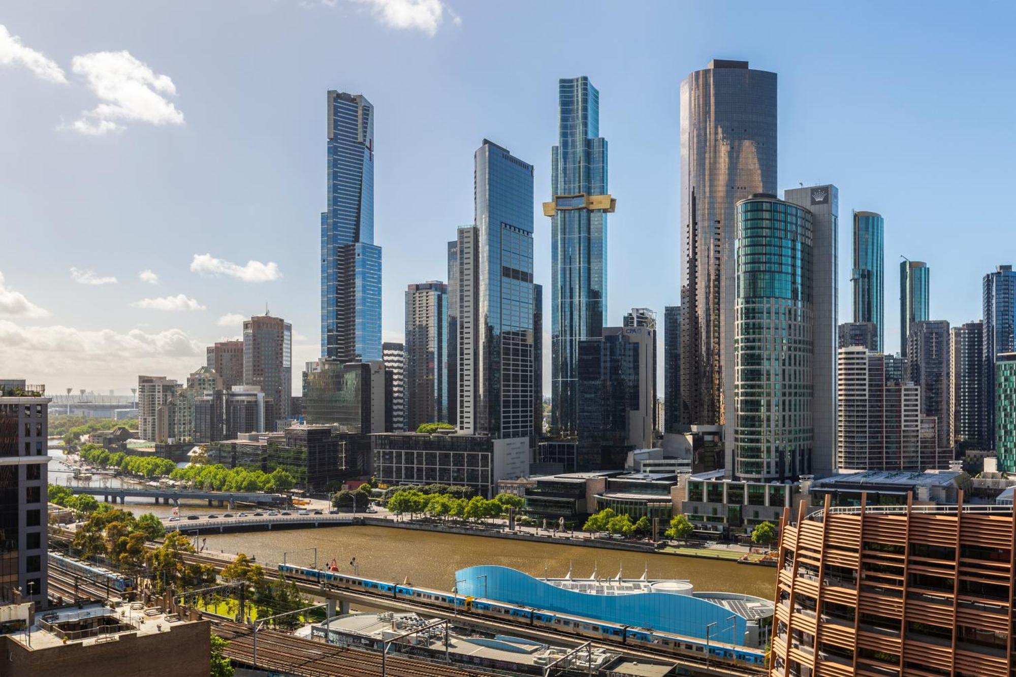 Riverview Suites By Edgetrip Melbourne Exteriör bild
